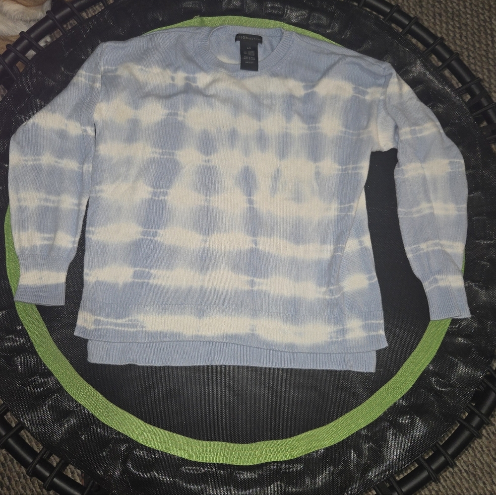 Design History Light Blue and White Tie-Dye Sweater